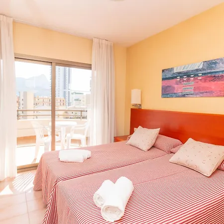 Aparto Galetamar 3* Calp