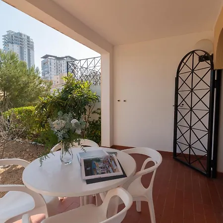 Ξενοδοχείο με διαμερίσματα Aparto Galetamar 3*